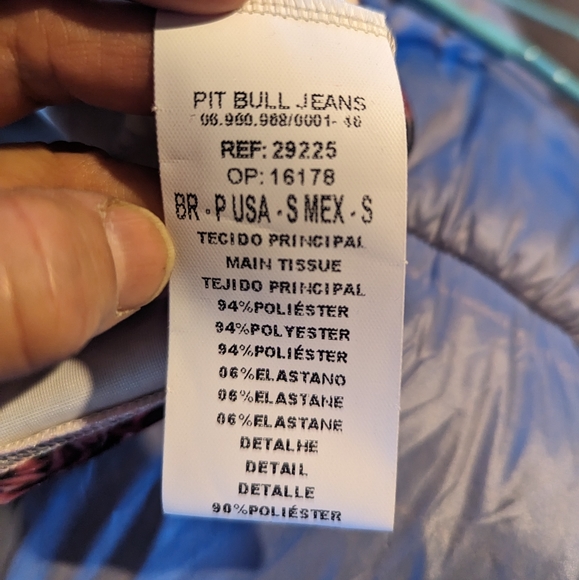 Pit Bull Jeans cropped velvet top w/built in bra cups - Picture 11 of 13